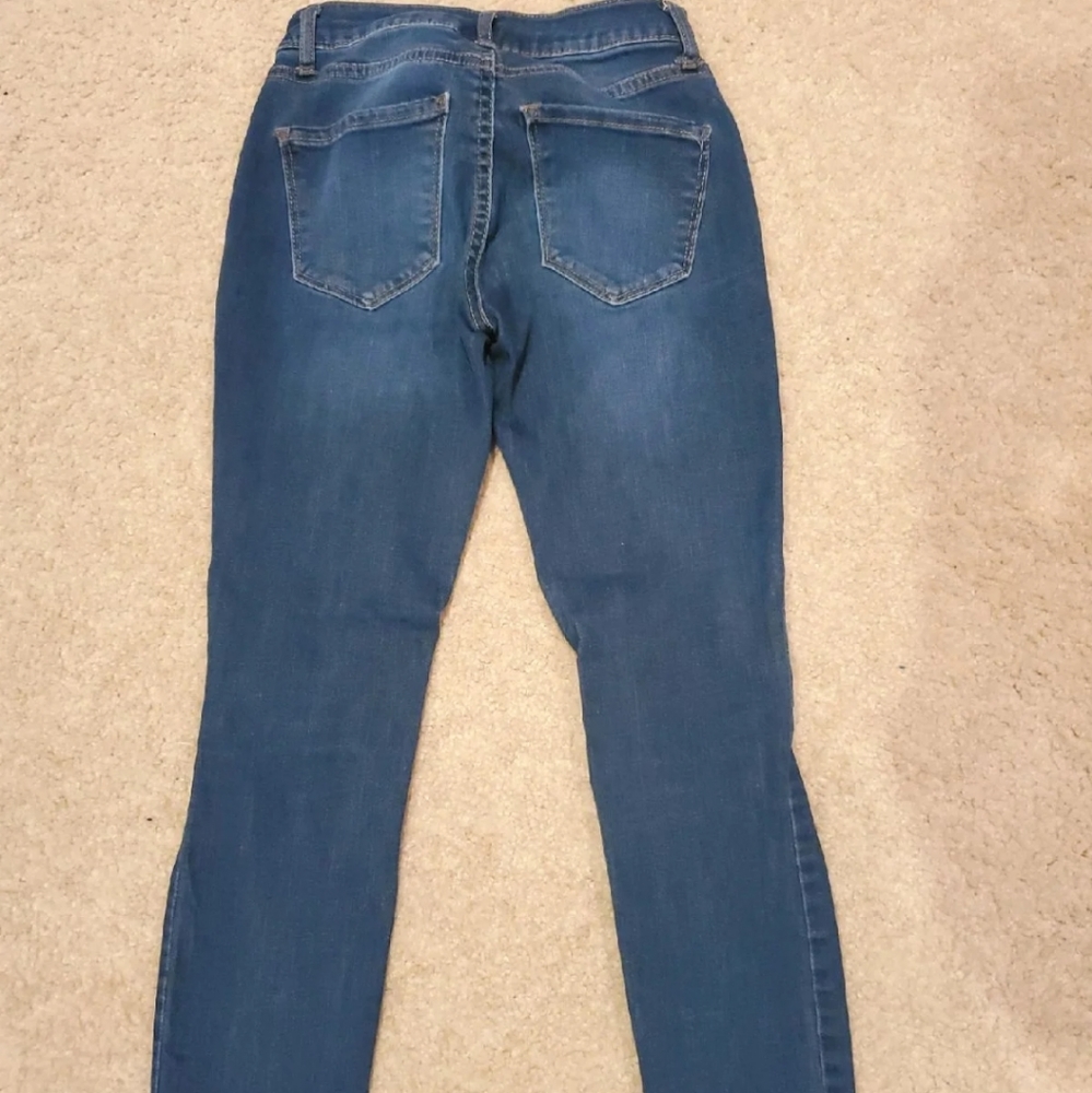 Jeans - Picture 3 of 4